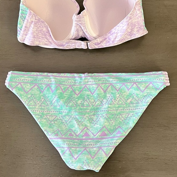 Heat Light Purple Green Geo Padded Push-Up Foam Cup Underwire Seam Bead Bikini M - Picture 5 of 7